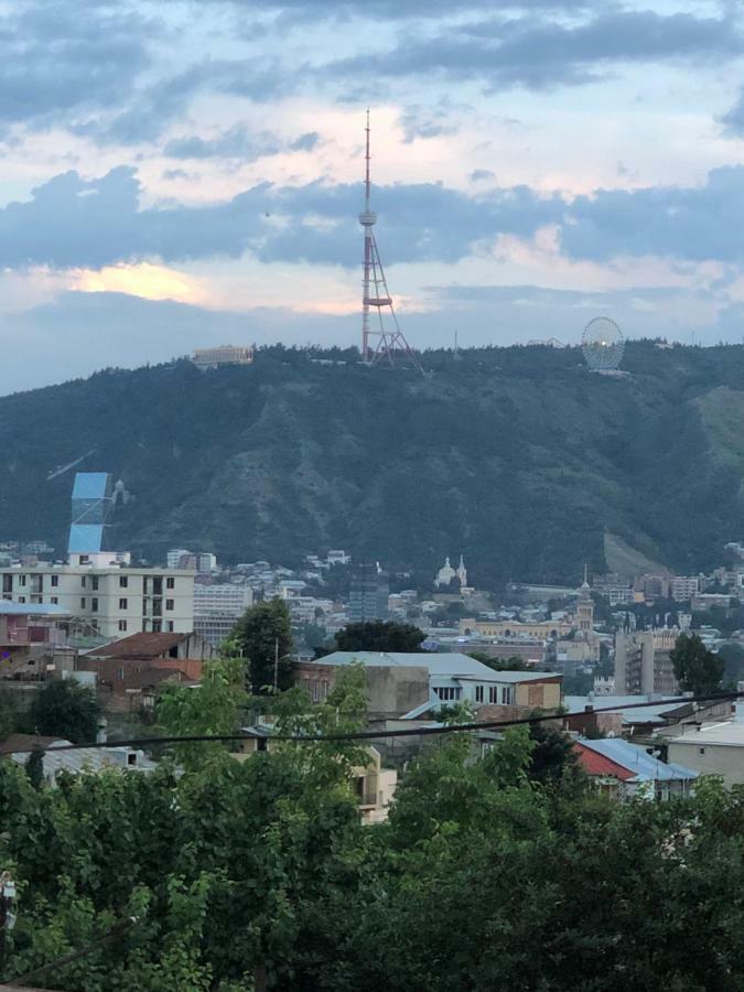 Apartment Zaziashvili 30 Tbilisi Buitenkant foto